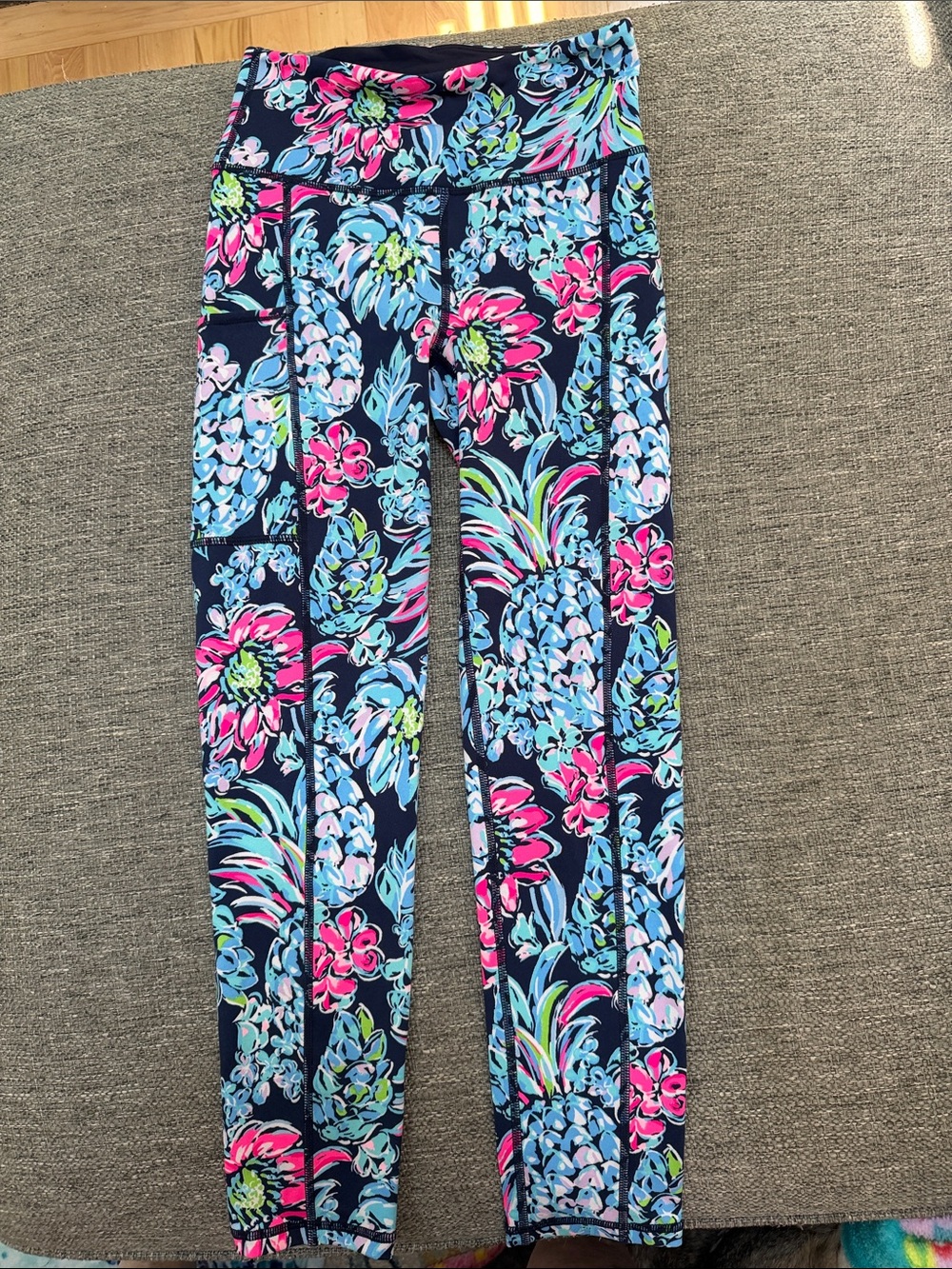 NWOT, Lilly Pulitzer Luxletic Leggings, XS.